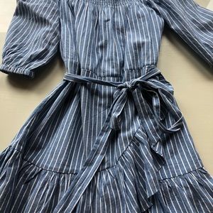Tularosa Dresses - Tularosa Maida Ruffle Dress small Tularosa Dresses - Tularosa Maida Ruffle Dress small